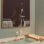 The Pompadour Апартаменты
