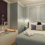 The Pompadour Апартаменты *