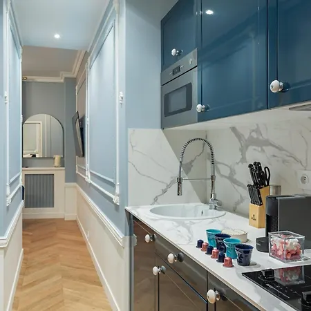 The Pompadour Apartment Paris